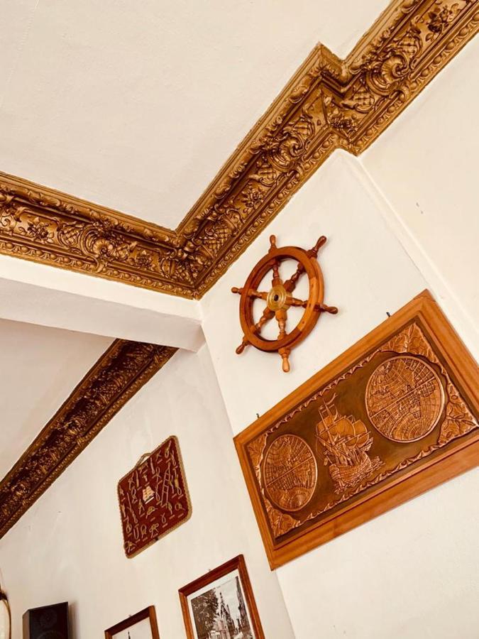 فندق Alt-Emder Buergerhaus إمدن المظهر الخارجي الصورة